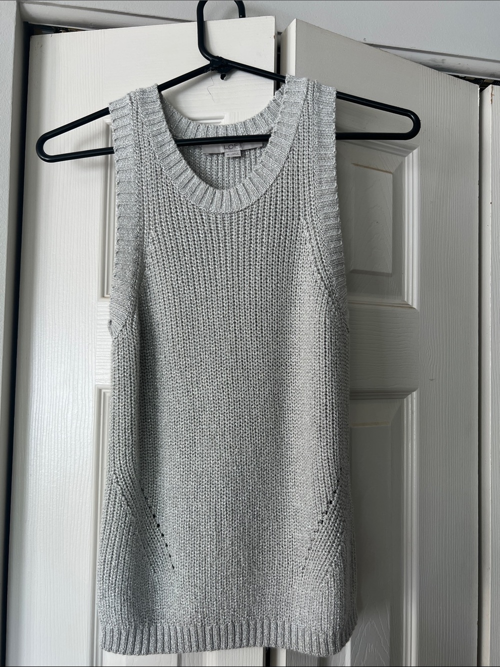 LOFT Light Gray Knit Sleeveless Sweater Tank